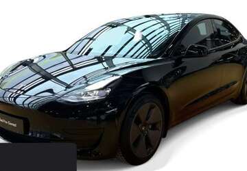 Tesla Model 3 30.343 km 29.600 &euro; Hanau 63457