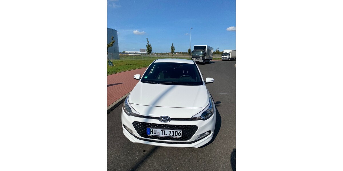 Hyundai i20 59.500 km 9.800 &euro; Hanau 63450