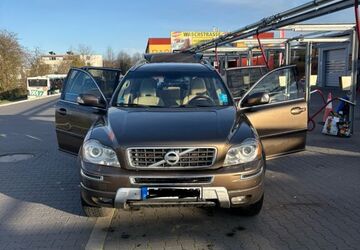 Volvo XC90 249.000 km 10.000 &euro; Frankfurt am Main 65931