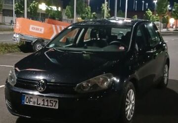 VW Golf 274.000 km 5.000 &euro; Offenbach am Main 63069