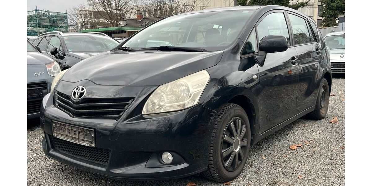 Toyota Verso 195.269 km 4.790 &euro; Frankfurt 65933