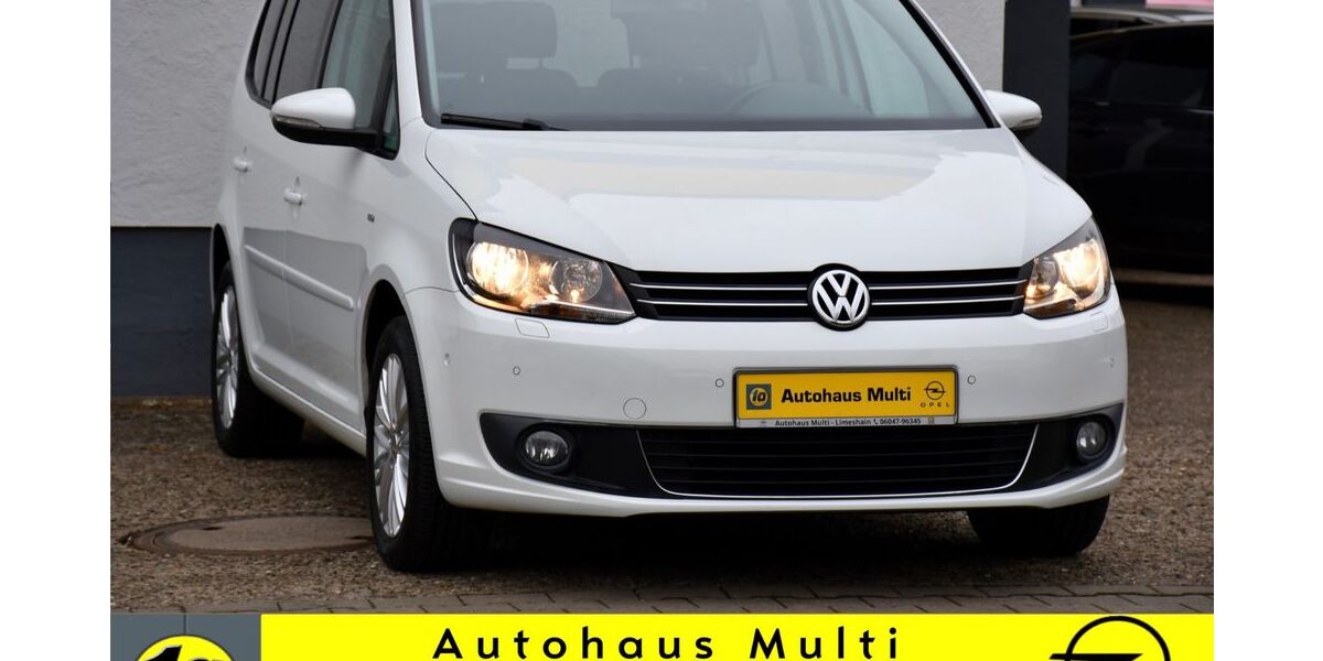 VW Touran 212.000 km 5.900 &euro; Limeshain 63694