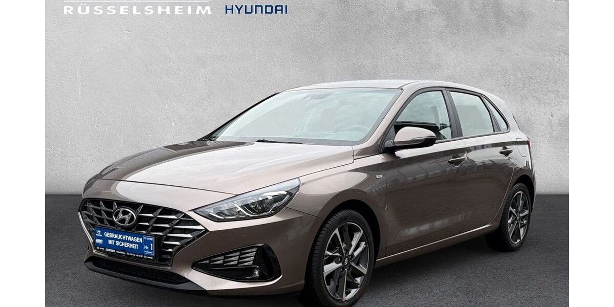 Hyundai i30 65.250 km 18.340 &euro; Rüsselsheim 65428