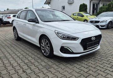 Hyundai i30 Passion +, Rückfahrkamera, Carplay, Navi, Sitz 85.411 km 14.990 &euro; Rodgau 63110