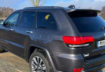 Jeep Grand Cherokee 121.000 km 27.900 &euro; Kelkheim 65779