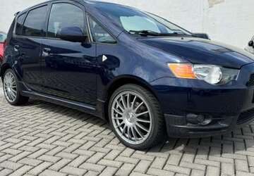 Mitsubishi Colt 107.500 km 4.900 &euro; Limeshain 63694