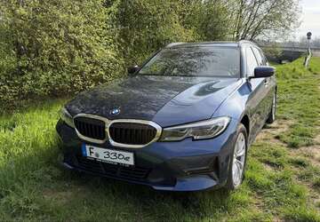 BMW 330 110.000 km 25.900 &euro; Frankfurt 60437