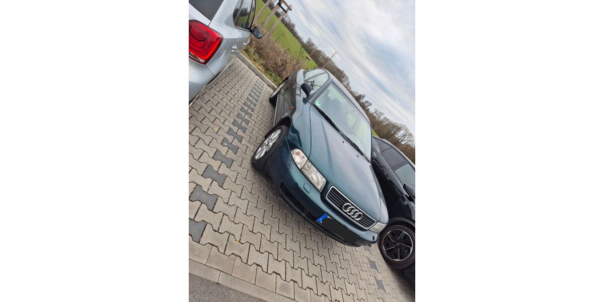 Audi A4 199.999 km 899 &euro; Frankfurt am Main 65936