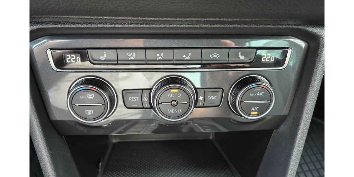 VW Tiguan Highline BMTStart-Stopp 61.222 km 22.790 &euro; Rodgau 63110