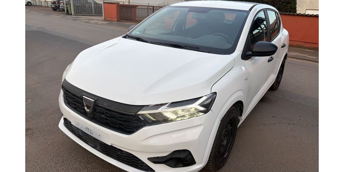 Dacia Sandero 100.000 km 5.990 &euro; Dietzenbach 63128