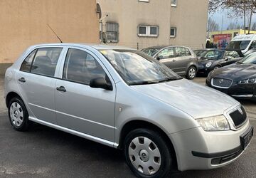 Skoda Fabia 122.000 km 2.300 &euro; Frankfurt am Main 65933