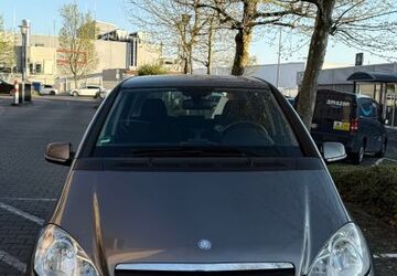 Mercedes-Benz A 160 223.000 km 2.190 &euro; Rüsselsheim am Main 65428