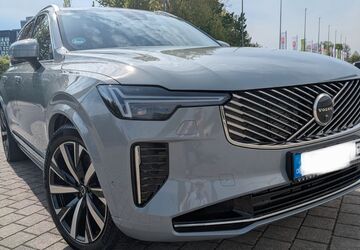 Volvo XC90 11.000 km 68.900 &euro; Kronberg 61476