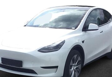 Tesla Model Y 62.022 km 29.486 &euro; Eschborn 65760