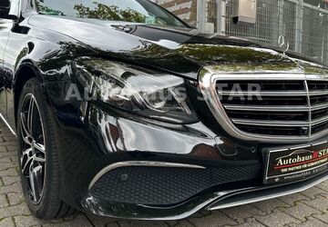 Mercedes-Benz E 220 154.000 km 26.990 &euro; Offenbach am Main 63071