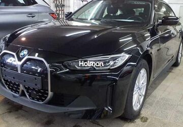 BMW i4 45.940 km 33.861 &euro; Eschborn 65760