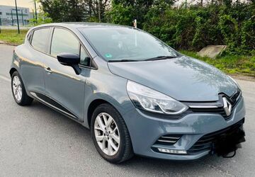 Renault Clio 77.000 km 9.100 &euro; Frankfurt am main 60435