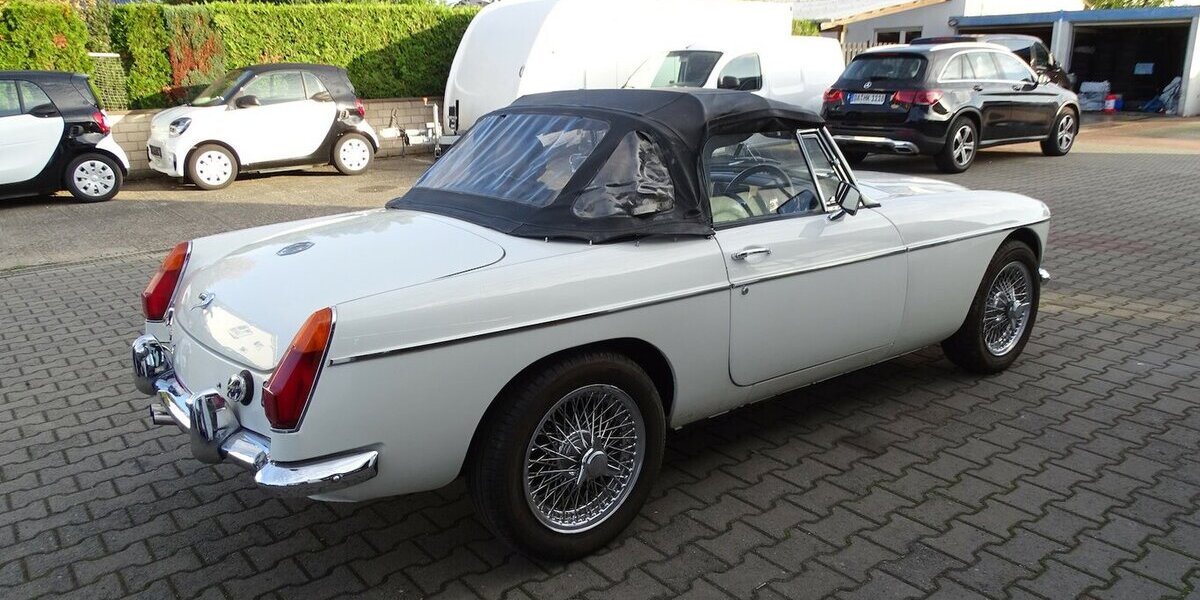 MG B Unikat V8 Alu Motor 2.195 km 22.990 &euro; Rodgau 63110