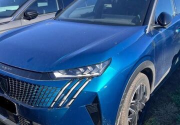 Peugeot 5008 12.825 km 32.480 &euro; Rüsselsheim 65428