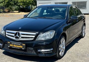 Mercedes-Benz C 220 142.000 km 10.990 &euro; Offenbach am Main 63071