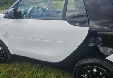 Smart ForTwo 36.500 km 8.999 &euro; Wehrheim 61273