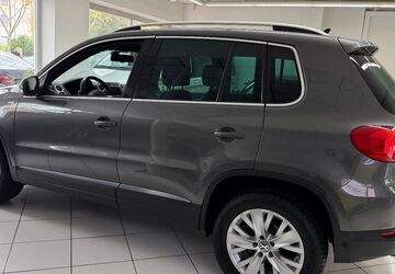 VW Tiguan 89.000 km 12.349 &euro; NEU ISENBURG 63263