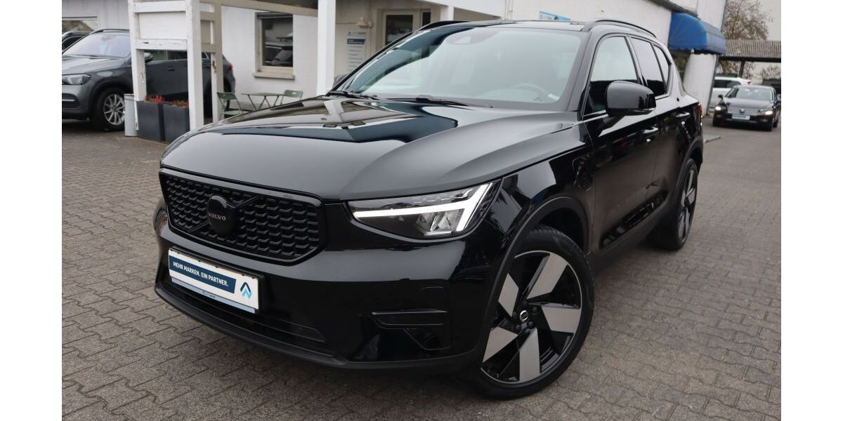 Volvo XC40 46.275 km 28.980 &euro; Darmstadt 64291