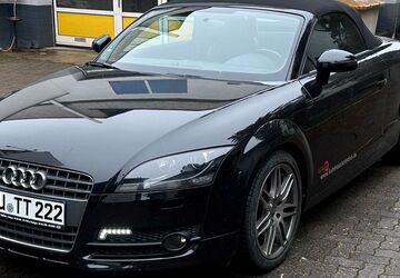 Audi TT 87.000 km 15.900 &euro; Hanau 63450