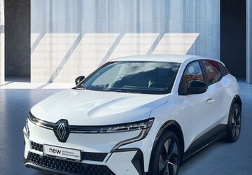 Renault Megane E-TECH 33.632 km 17.250 &euro; Frankfurt / Main 60314