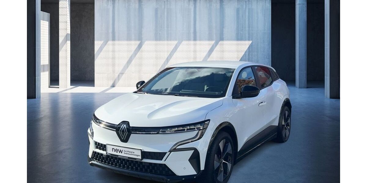 Renault Megane E-TECH 33.632 km 17.250 &euro; Frankfurt / Main 60314