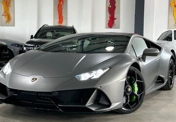 Lamborghini Huracán 5.400 km 307.900 &euro; Frankfurt am Main 60386