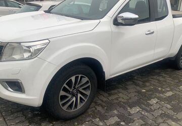 Nissan Navara 163.500 km 15.900 &euro; Königstein 61462