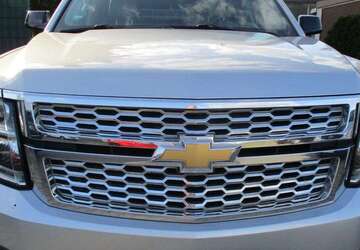 Chevrolet Suburban 181.500 km 29.990 &euro; Mörfelden-Walldorf 64546