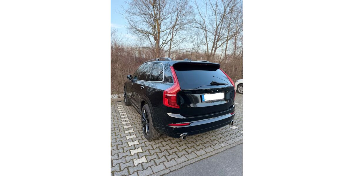 Volvo XC90 294.000 km 21.000 &euro; Frankfurt am Main 60488
