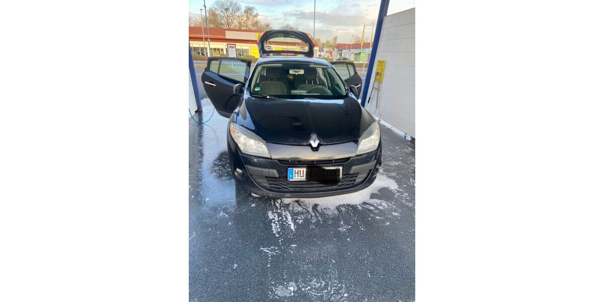 Renault Megane 311.000 km 2.300 &euro; Hanau 63454