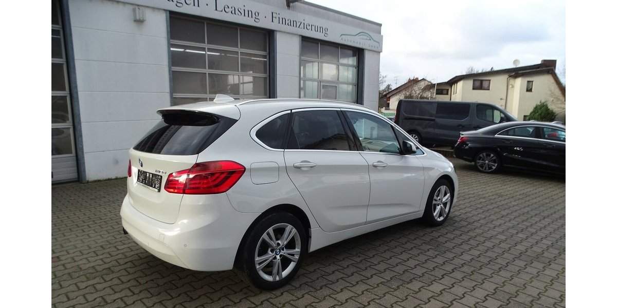 BMW 218 Active Tourer d Panoramadach, Leder, LED Schei 114.982 km 14.790 &euro; Rodgau 63110