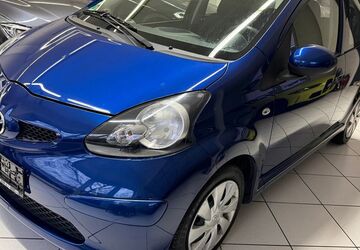 Toyota Aygo (X) 82.850 km 6.349 &euro; NEU ISENBURG 63263