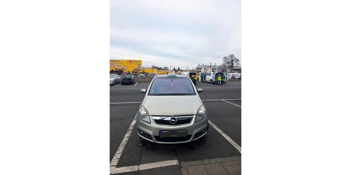 Opel Zafira 218.000 km 1.960 &euro; Frankfurt am Main 60488
