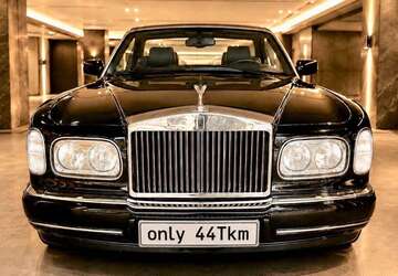 Rolls Royce Corniche 44.500 km 149.500 &euro; Frankfurt 60326
