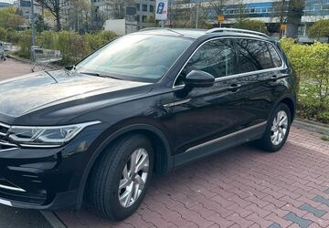 VW Tiguan 82.000 km 27.800 &euro; Neu-Isenburg 63263