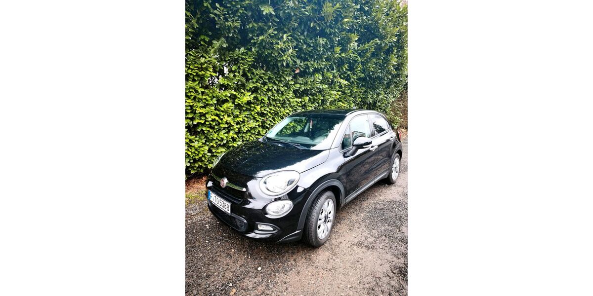 Fiat 500X 116.023 km 9.900 &euro; Frankfurt 60599