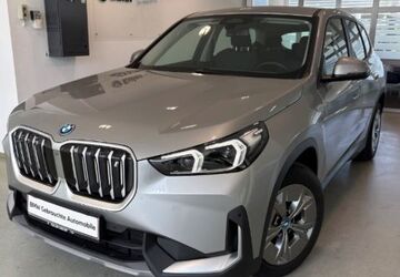 BMW iX1 27.787 km 30.899 &euro; Hofheim 65719