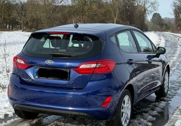 Ford Fiesta 60.000 km 9.800 &euro; Maintal 63477