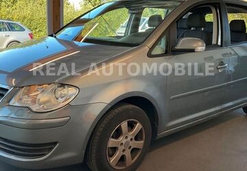 VW Touran 225.000 km 4.300 &euro; Frankfurt am Main 65933
