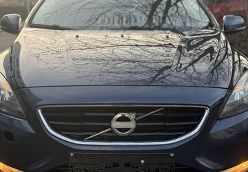 Volvo V40 224.964 km 5.999 &euro; Eschborn 65760