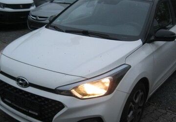 Hyundai i20 149.588 km 9.990 &euro; Darmstadt 64293