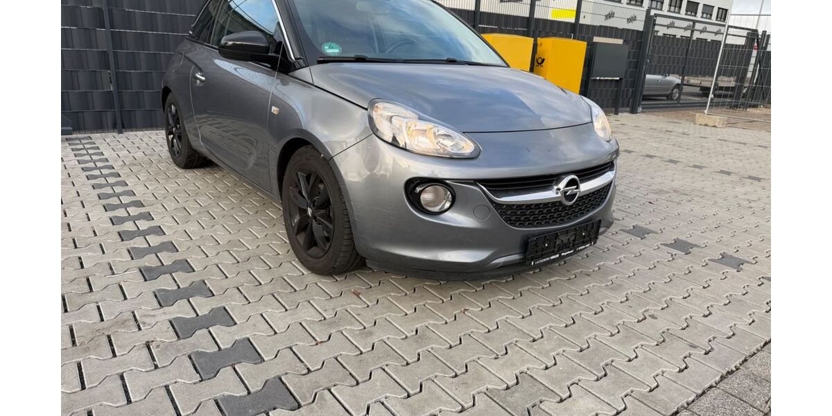 Opel Adam 199.998 km 3.499 &euro; Frankfurt am main 60386