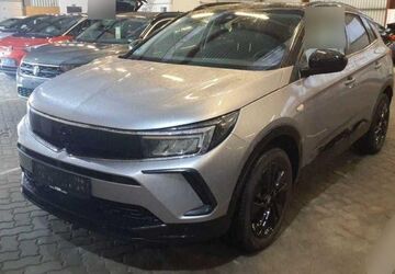 Opel Grandland (X) 65.757 km 18.780 &euro; Rüsselsheim 65428