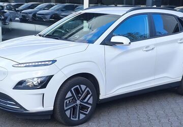 Hyundai KONA Elektro 14.327 km 17.950 &euro; Dieburg 64807