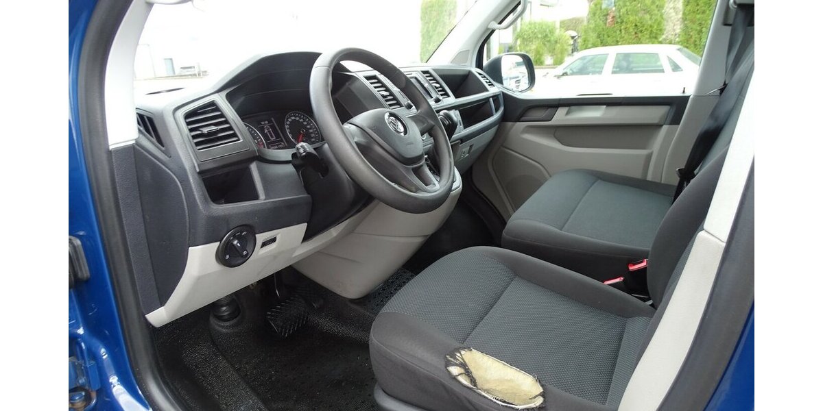 VW T6 Transporter 2,0l TDI lang DSG, Navi, Klima, AHK 209.500 km 15.690 &euro; Rodgau 63110